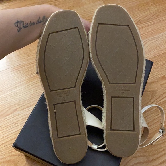 Badgley Mischka Embellished Open Toe Espadrilles - Picture 5 of 7